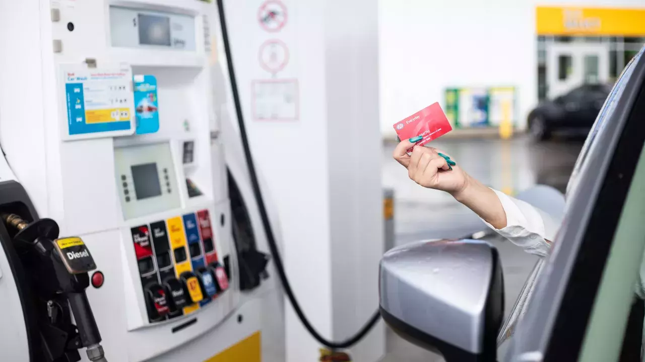 caa-membership-card-shell-gas-pumps