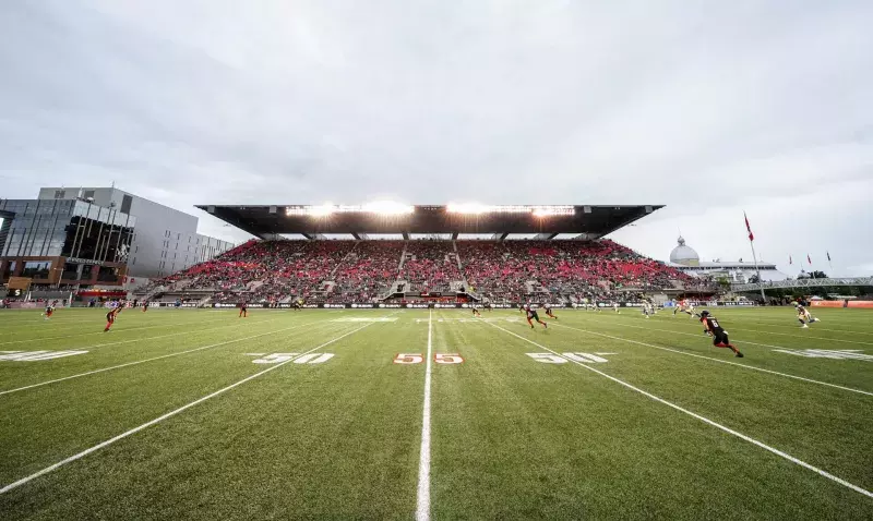 Winnipeg Blue Bombers vs Ottawa REDBLACKS