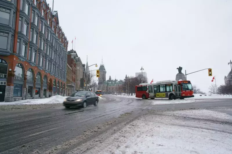 City under snow, Ottawa