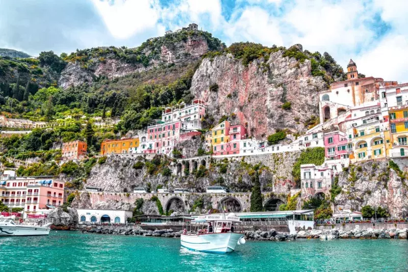 Amalfi coast shoreline